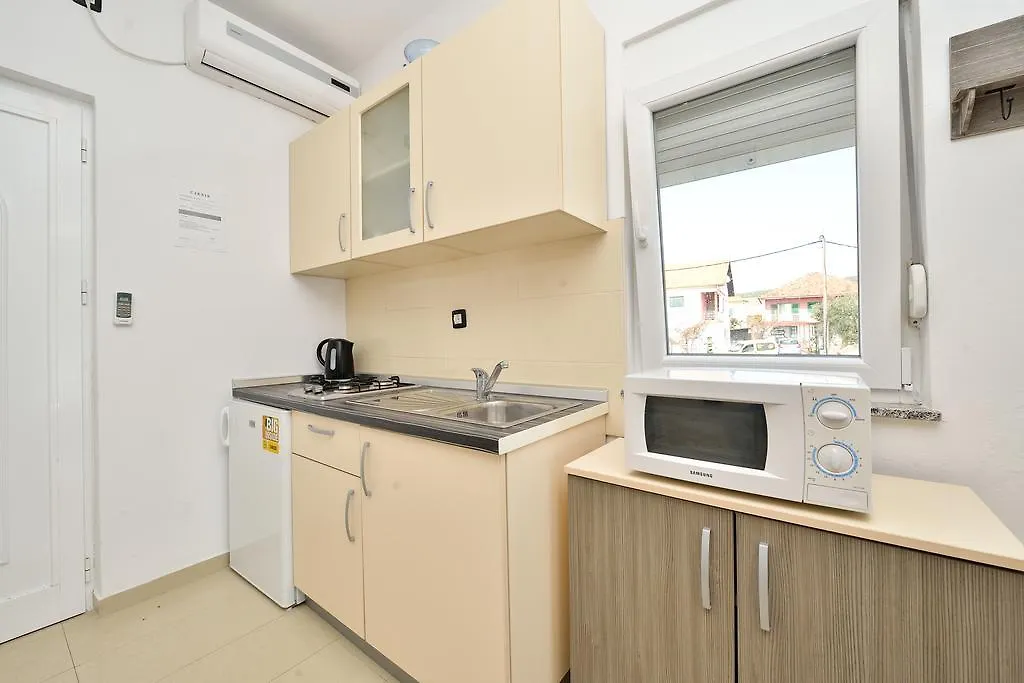 Apartments Nika & Karla Bibinje